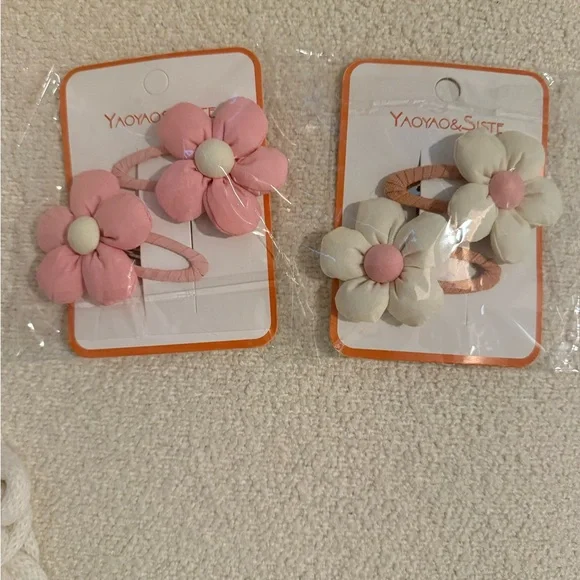 Hair Clips - Picture 7 of 8